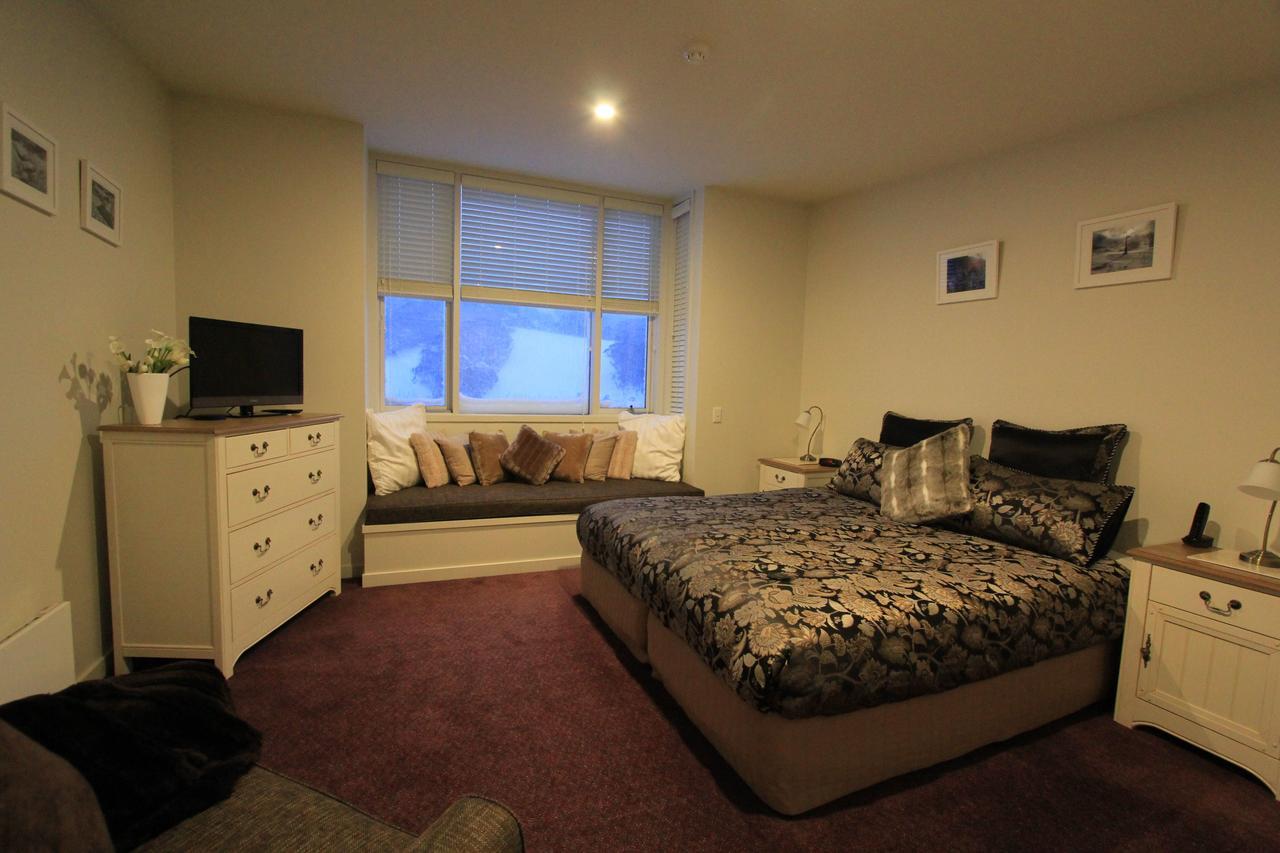 31 Apartment