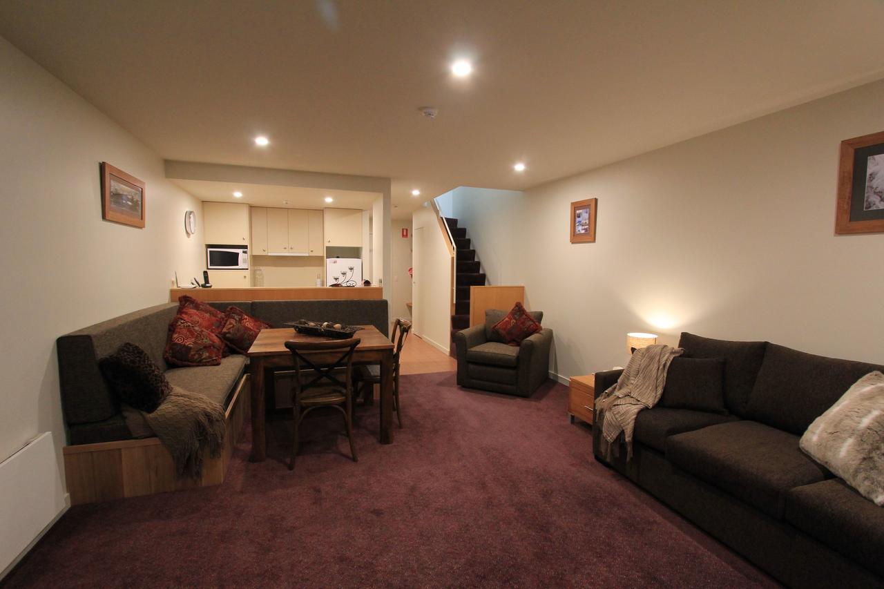 Apartment 31